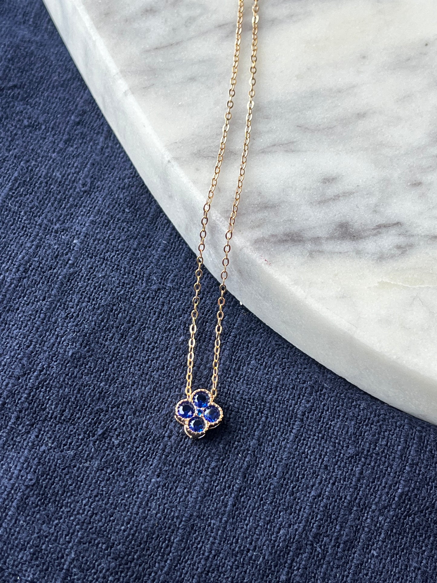 Dainty Gemstone Clover necklace