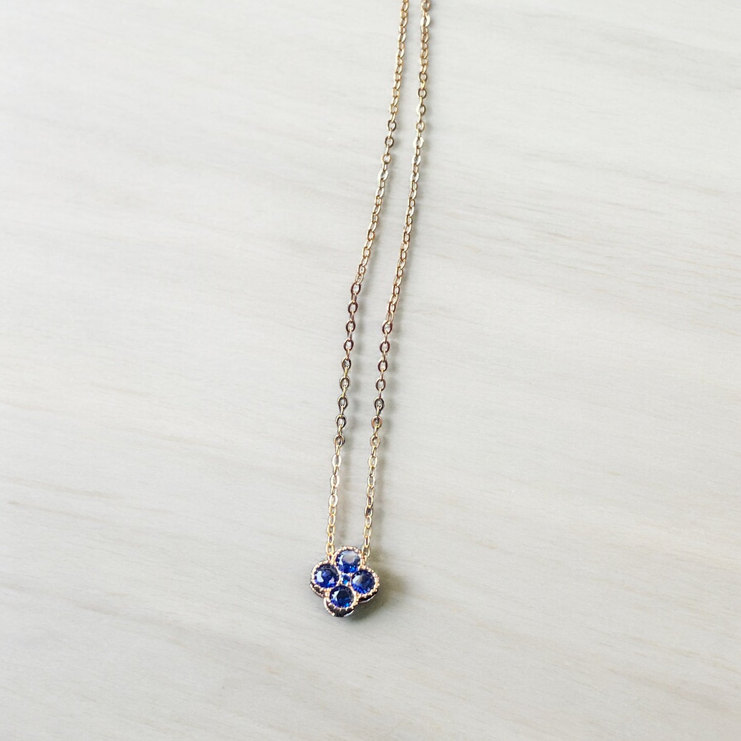 Dainty Gemstone Clover necklace
