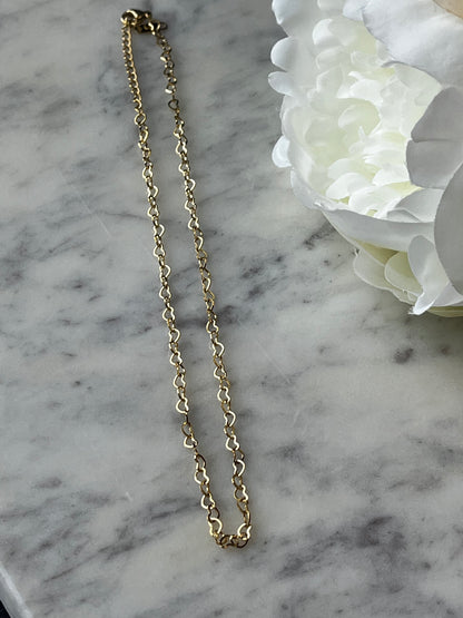 Dainty Hollow Heart Tennis Choker